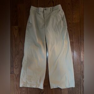 Uniqlo Woman Wide Fit Chino
